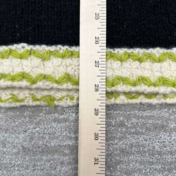 VTG Express Tricot Sweater Womens Medium Snowflake Pom Poms Chunky 90s Holiday - Picture 13 of 13